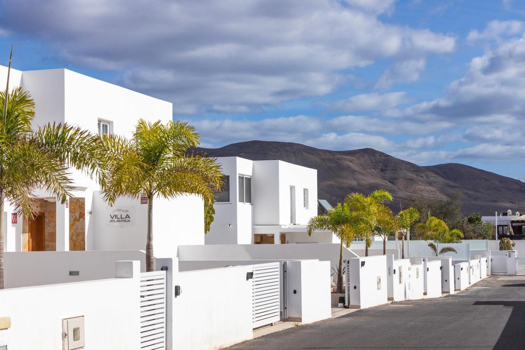 Villa Atlantica - Heated Pool In Playa Blanca 外观 照片