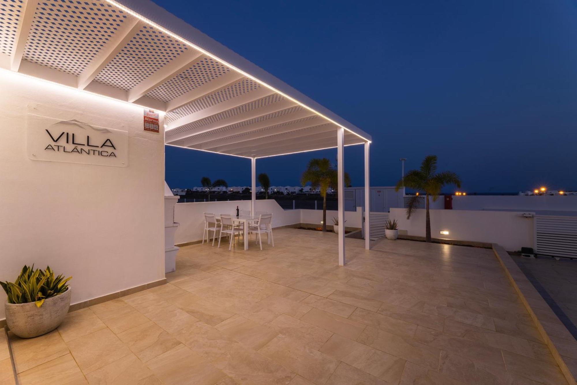 Villa Atlantica - Heated Pool In Playa Blanca 外观 照片