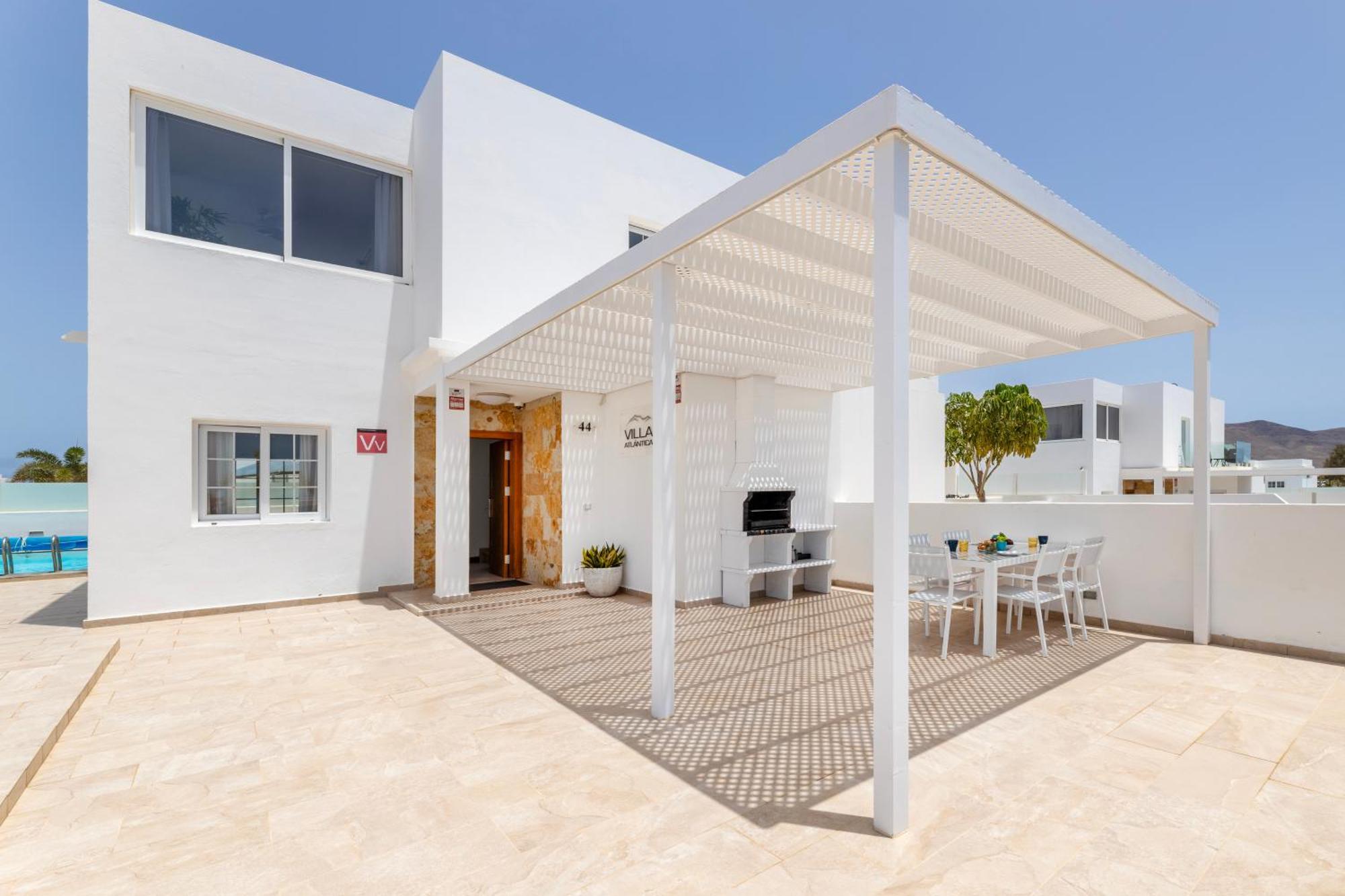 Villa Atlantica - Heated Pool In Playa Blanca 外观 照片