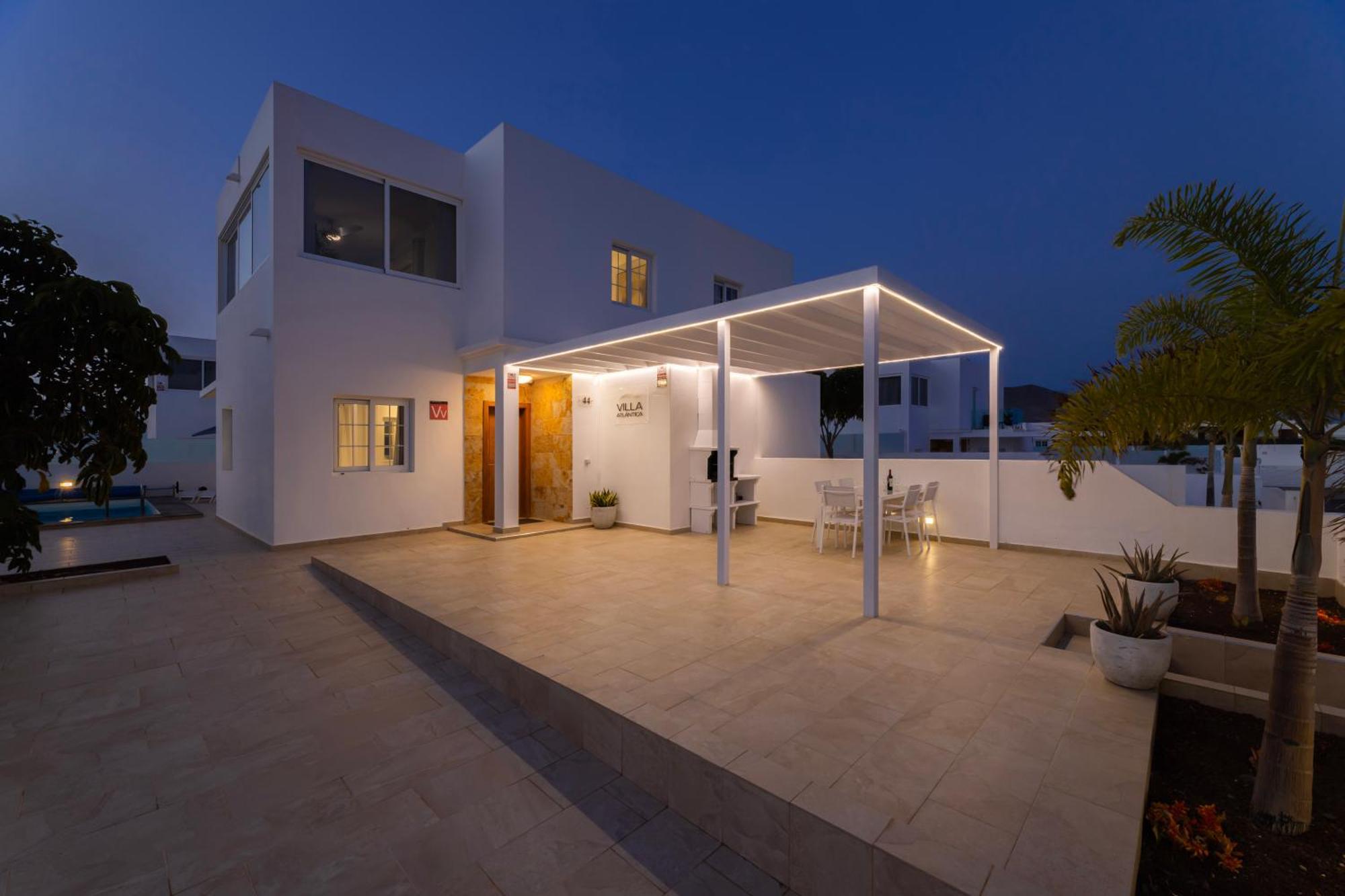 Villa Atlantica - Heated Pool In Playa Blanca 外观 照片